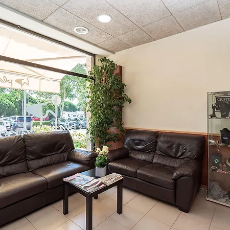 Hotel Platja D'Aro فندق بلاتجا ذارو