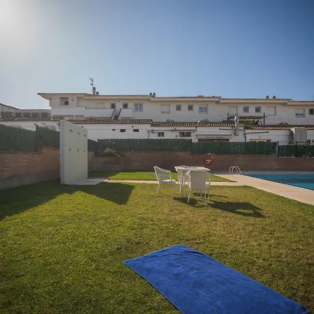 Hotel Platja D'Aro فندق بلاتجا ذارو