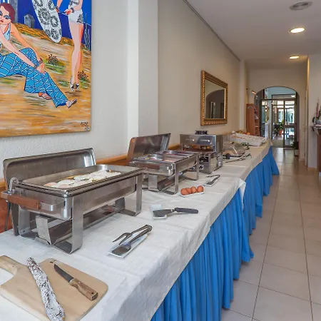 Готель Hotel Platja D'Aro