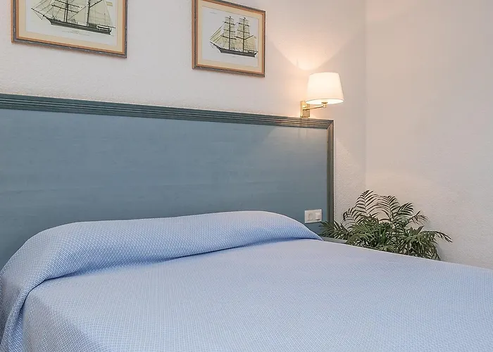 Готель Hotel Platja D'Aro 2*