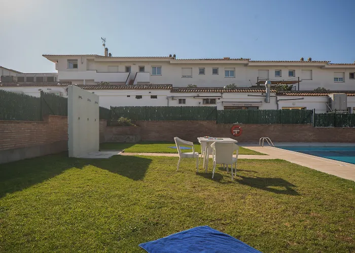 Hotel Platja D'Aro فندق بلاتجا ذارو